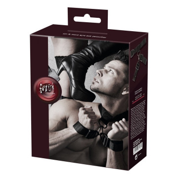 collare guinzaglio manette...